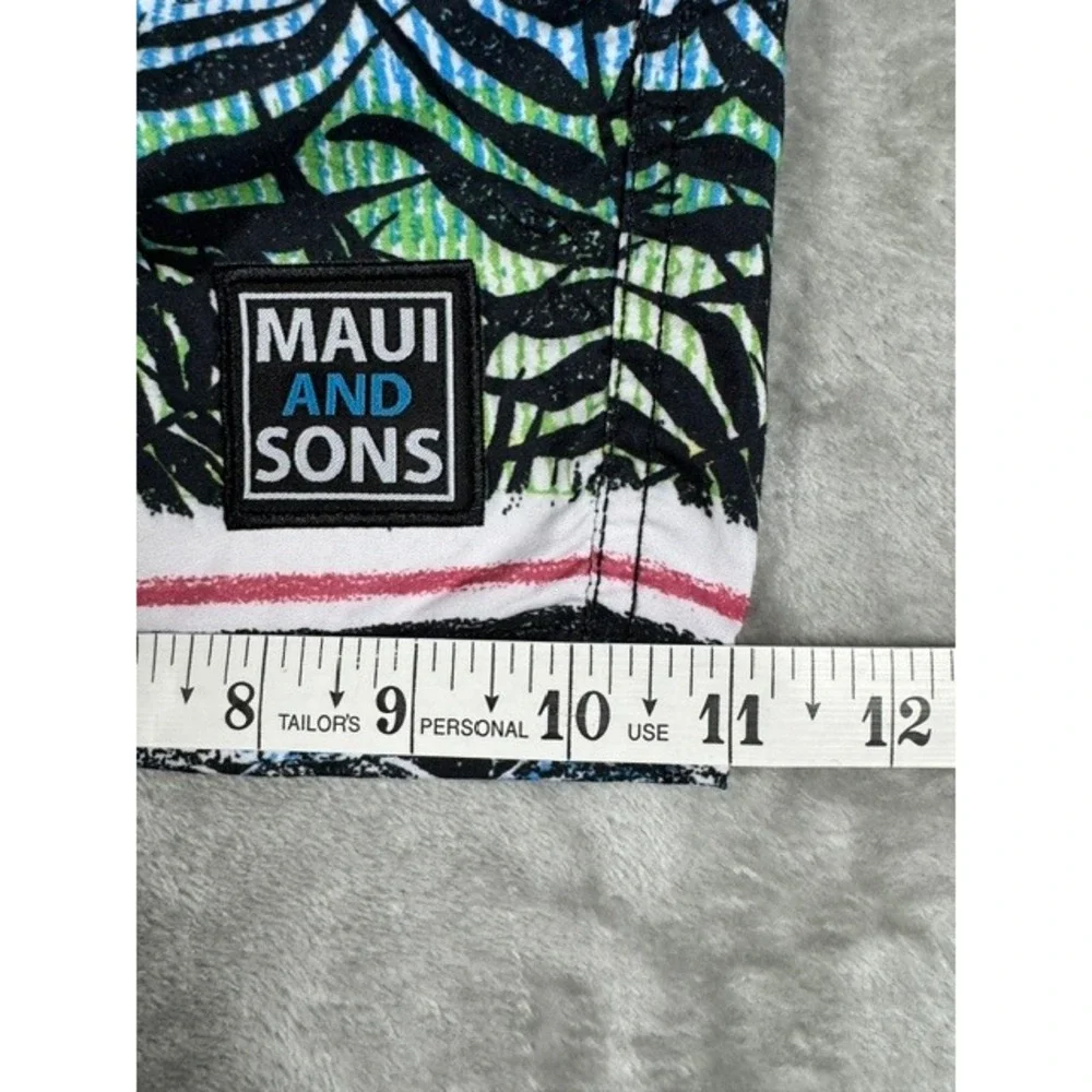 Maui and Sons Swim Trunks Mens Medium Shark Tropical‎ Graphic Board Shorts Multi
